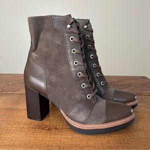 NATURALIZER Callie Chocolate Brown Suede Leather Platform Lace Up Boot Size 9.5